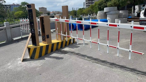 BG07 Luxury Gold Boom Barrier - High-Speed Automatic Parking Gate with Adjustable Speed and Anti-Collision Features photo review